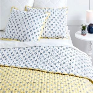 NWT! King Size Martha Stewart Yellow and Blue Quilt & Shams Set